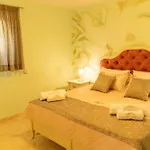 99 Luxury Exotic Villa *