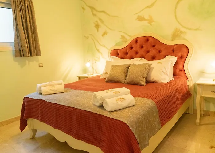 99 Luxury Exotic * Нафплион