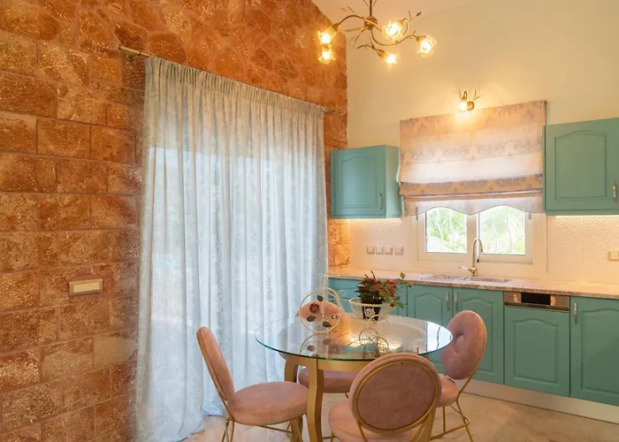 99 Luxury Exotic * Нафплион