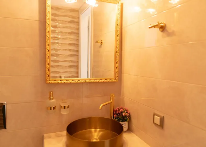 99 Luxury Exotic * Нафплион